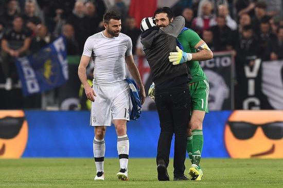 而是通往 而是通往